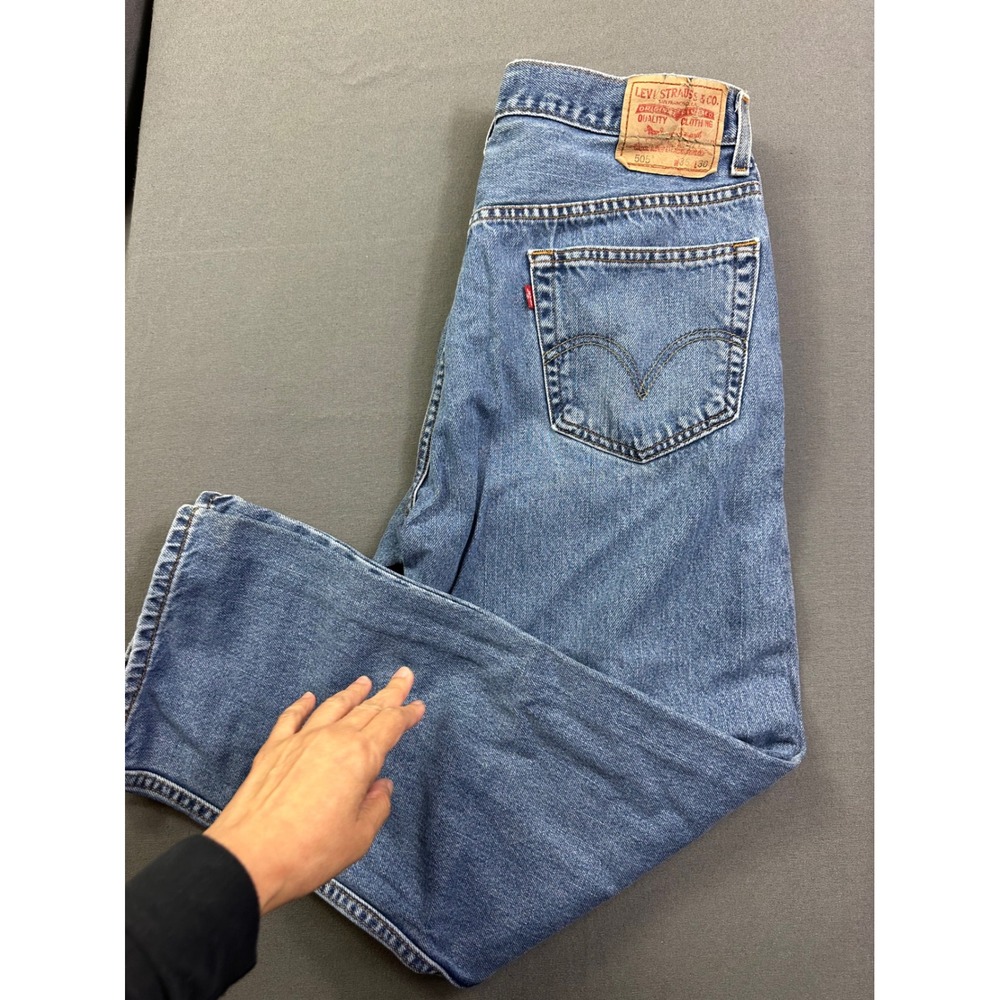 Levis 505 Regular Fit Straight Leg Jeans Mens 36x30 Medium Wash Blue‎ Denim